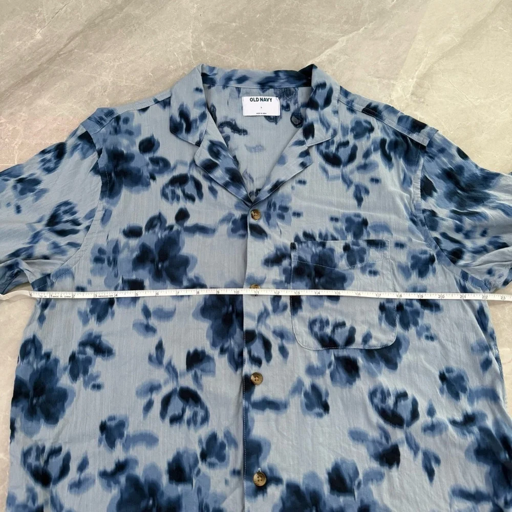 Men’s Old Navy Camp Button Down Floral Short Sleeve Pocket Shirt Large - Picture 16 of 16